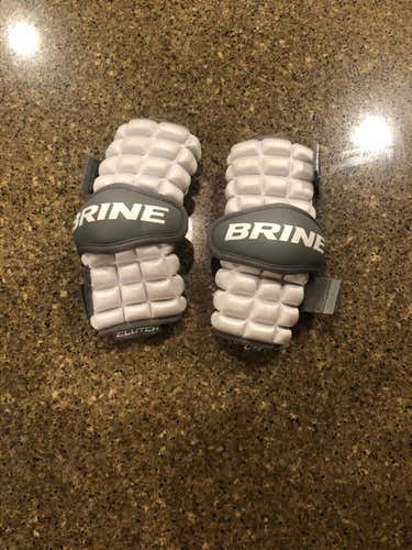New. Small Brine Clutch Arm Guard Arm Pads
