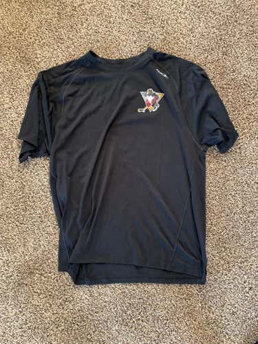 Black Adult Large Reebok Shirt