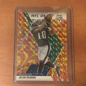 Jalen Reagor Philadelphia Eagles Panini Mosaic NFL Debut Gold Reactive Rookie