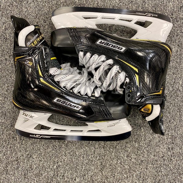 SenSupreme 2S Pro 9.5D Hockey Skates