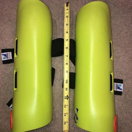 Like NEW! Large Fuxi Shin Guard