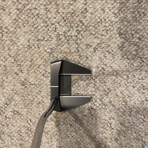 Used Right Handed Toulon Las Vegas Putter