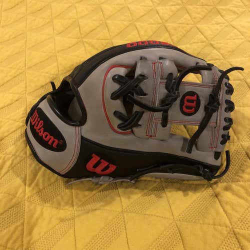 Gray High School/College Infield A2000 1788SS 11.25" Baseball Glove