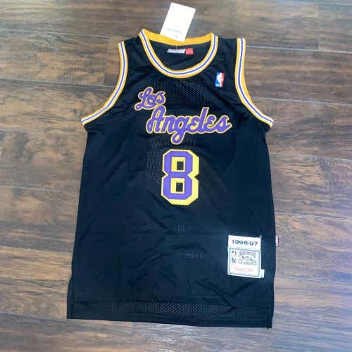 Los Angeles Lakers Kobe Bryant  Adult Small Mitchell & Ness Jersey