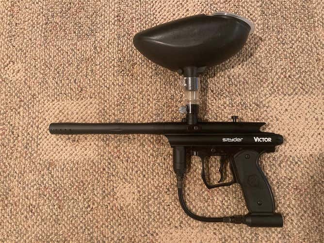 Used Spyder Paintball Package