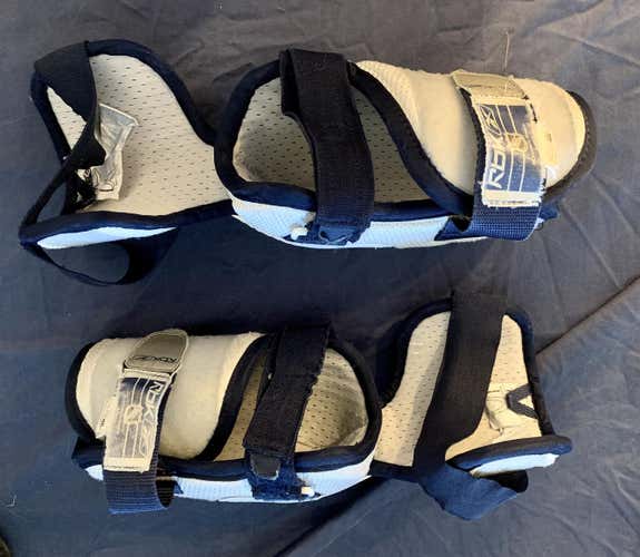 Used Senior Medium Reebok 6K Elbow Pads