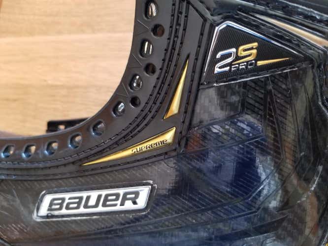 Senior Used Bauer Supreme 2S Pro Hockey Skates Size 8E