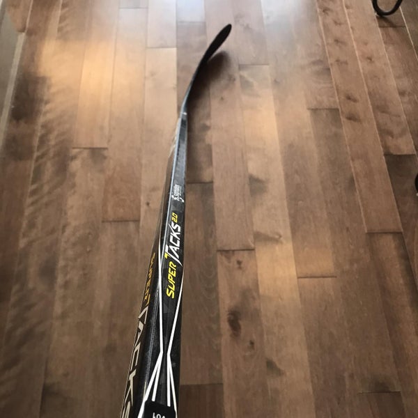 CCM Super Tacks 2.0 - LH P92 75flex (66")