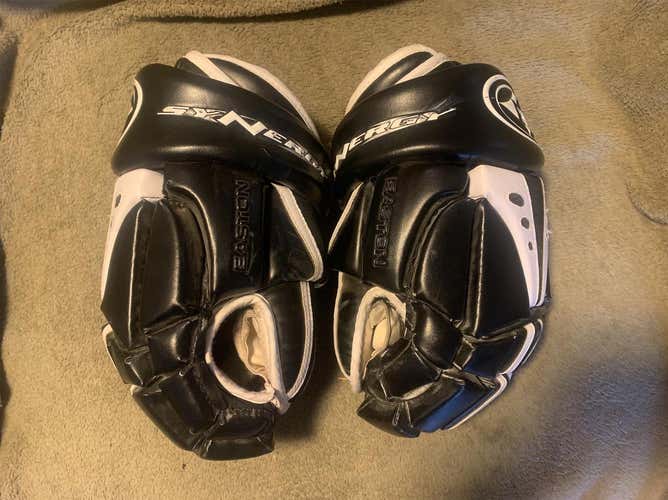 Senior Easton Synergy 14" Gloves