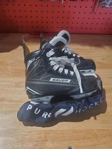 Used Youth Bauer Supreme s160 Hockey Skates Regular Width Size 10.5