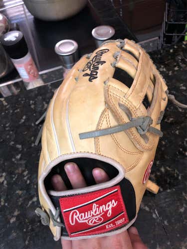 Used Right Hand Throw Heart of the Hide 12.75" Baseball Glove