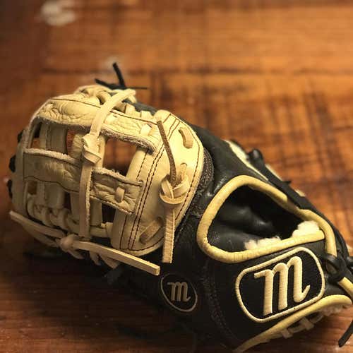 Marucci YOUTH 1B Mitt -12”