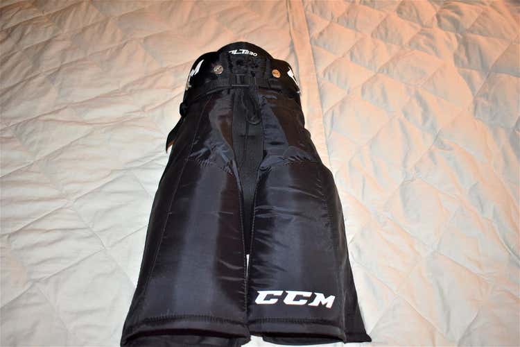 CCM Quicklite QLT230  Hockey Pants, JR Medium, Top Condition!
