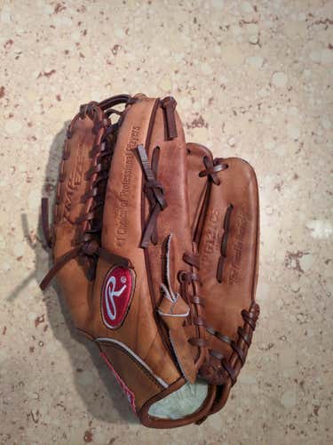 *Never Used* Adult Rawlings Pitcher's Right Hand Throw Heritage pro Baseball Glove 12"
