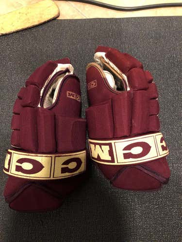 Senior CCM Classic Pro 4-Roll 14" Pro Stock Gloves