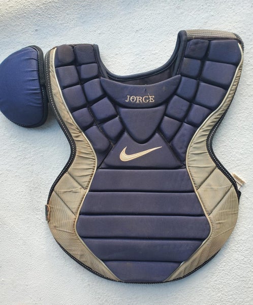 Used Adult Nike Catcher's Chest Protector