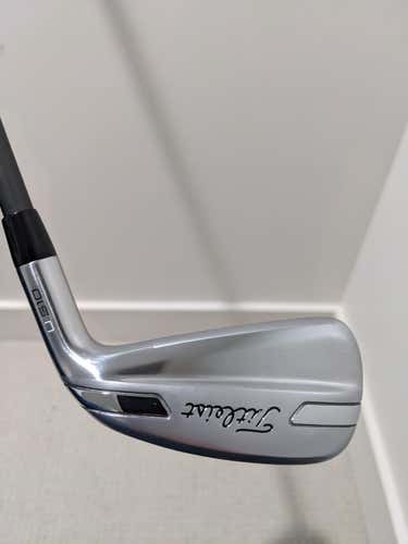 Titleist  U510 Utility 2 Iron 18 degree Stiff Flex Mint Condition
