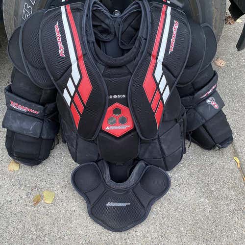 Senior XL Vaughn Velocity VE8 Pro Pro Stock Goalie Chest Protector