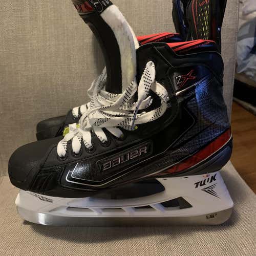 *Like New* Bauer Vapor 2X Regular Width Size 7 Hockey Skates