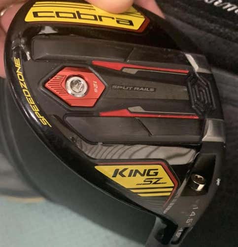 Men's Right Handed SZ Stiff Flex 3 Wood Fairway Wood