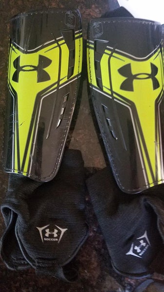 Soccer Under Armour Shin Guards youth large