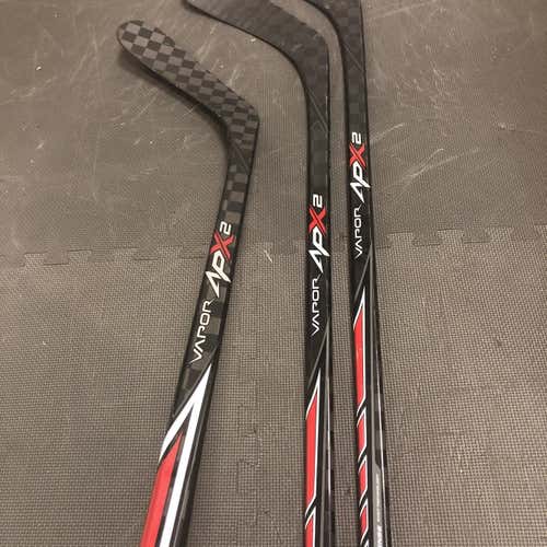 2 Apx2 Hockey Sticks And 1 2s Pro Hockey Stick