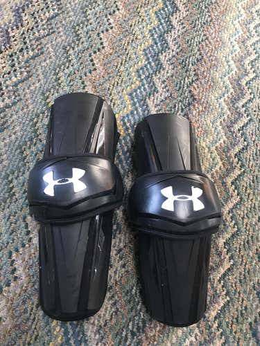 Used Large Under Armour Revenant Arm Pads