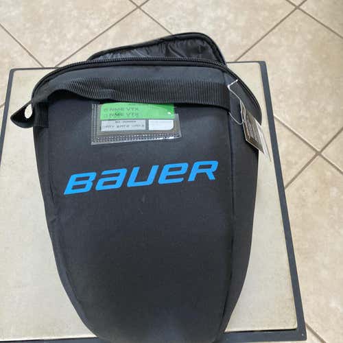 New Bauer Padded Goalie Mask Hockey Bag