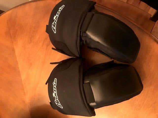 Brian's Pro Goalie Knee pads SR.