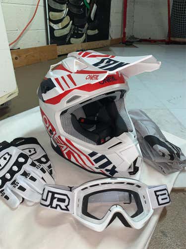 O’Neal MENS ATV/Dirt Bike Helmet Sz. M