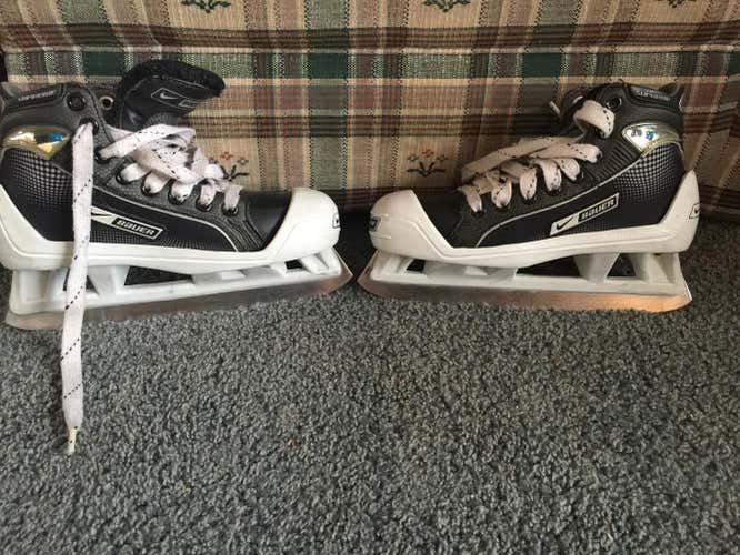 Used Junior Bauer Hockey Goalie Skates Regular Width Size 1