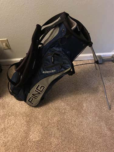 Blue Unisex Ping Carry Bag