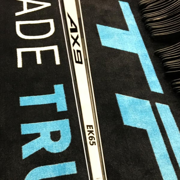 (2-pack) New True AX9 RH 85 Flex Grip Erik Karlsson San Jose Sharks Pro Stock