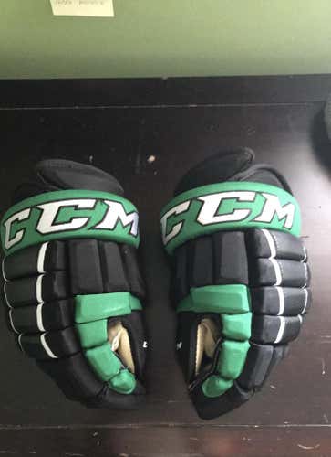 Used CCM North Dakota Gloves read description