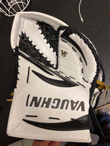 Vaughn Senior Velocity V5 7490 Catcher