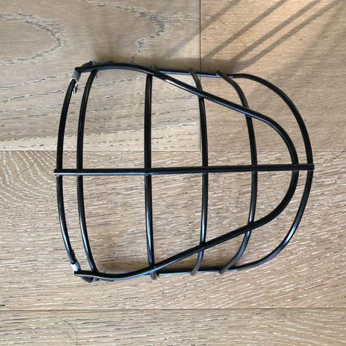 Used deBeer Box Lacrosse cage