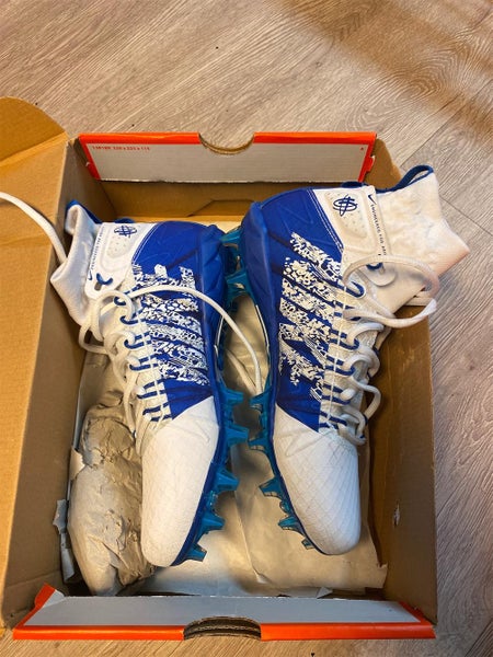 Size 7.5 (Women's 8.5) Nike Cleats