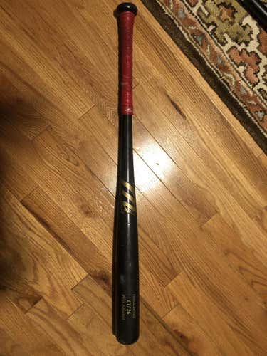 CU26 Marucci Wood Bat 31/28 -3