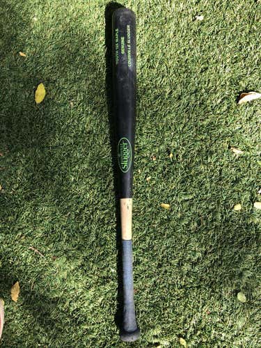 Youth Louisville Slugger Wood Genuine Maple Bat 29"