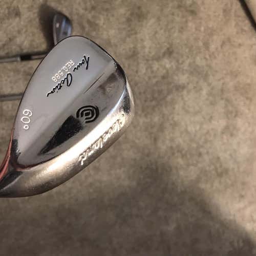 Men's Right Handed Wedge Flex Steel Shaft Wedge
