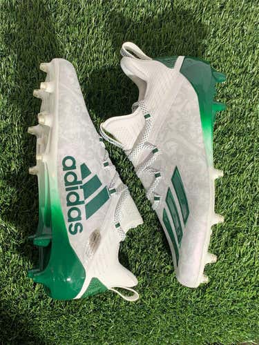 White Men's Molded Cleats Low Cut