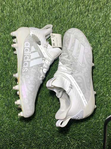 White Men's Molded Cleats Low Cut