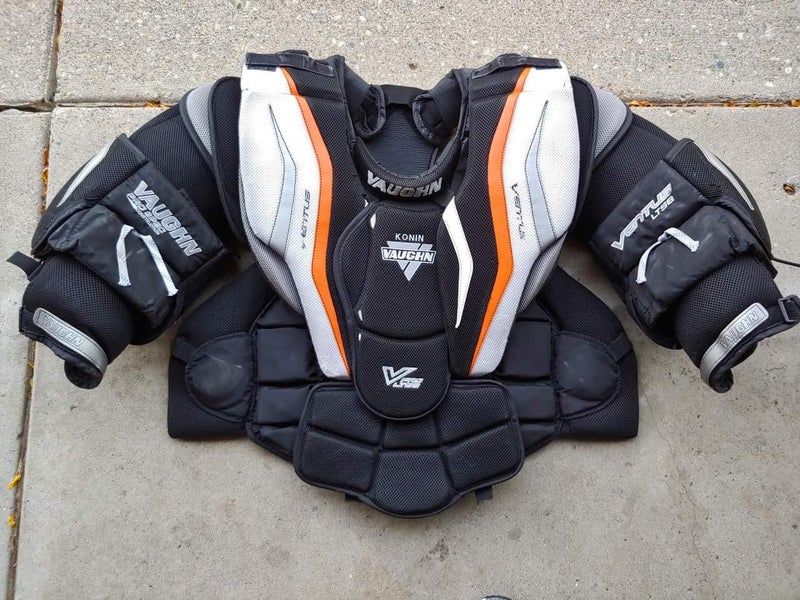 Senior Large Vaughn Ventus LT98 Pro Stock Goalie Chest Protector