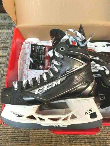CCM Hockey Ribcor 80K Senior Hockey Skates 7.5 D