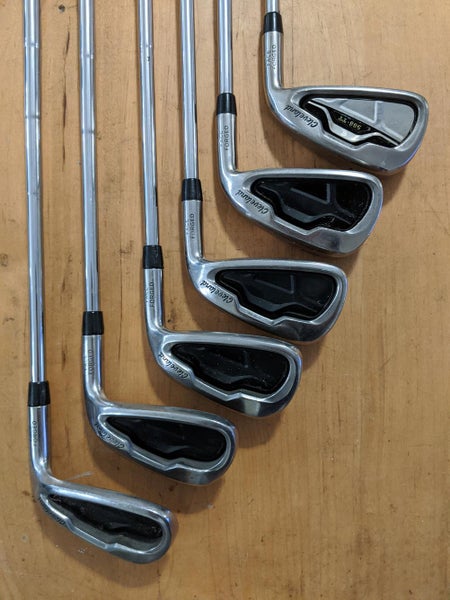 Used Men's Cleveland Right Handed 2012 588 CB Iron Set Regular Flex Steel Shaft
