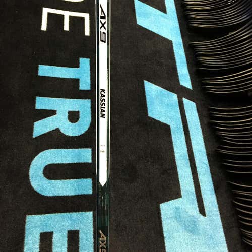 New True AX9 RH-85-TC2 Zack Kassian Edmonton Oilers Pro Stock