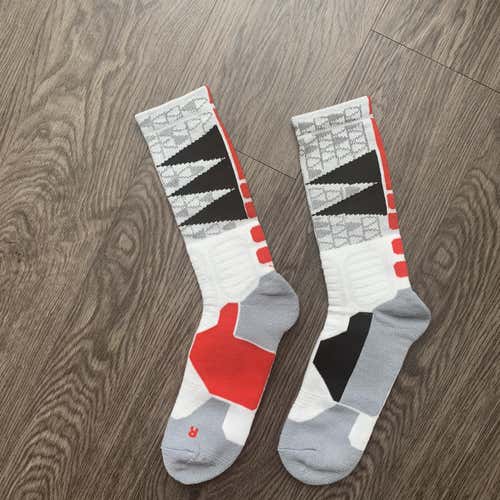 GoWoo Sports Men’s Basketball Socks (Unisex)