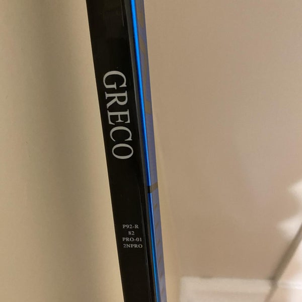 Senior Right Handed Nexus 2N Pro Pro Stock Hockey Stick