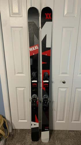Used 2018 Volkl Mantra Skis 177 With Pivot Bindings