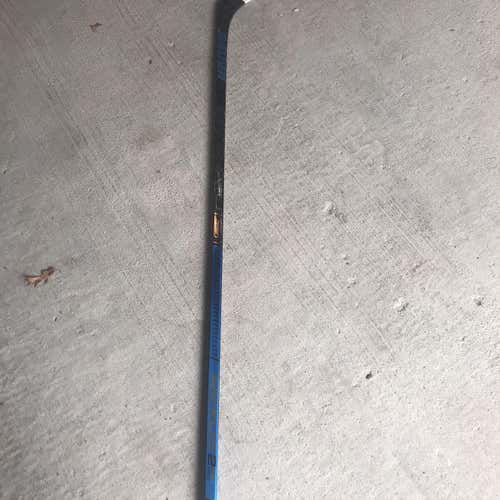 Senior Nexus 2N Pro Hockey Stick RH p92 70flex